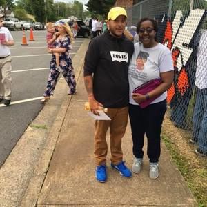 Meet your Posher, Denise